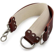 Load image into Gallery viewer, American Mountain 3¾_ Strop with D Rings, Mahogany Latigo Leather
