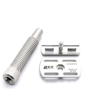 Load image into Gallery viewer, Rex Supply Co. Envoy Stainless Steel DE Safety Razor
